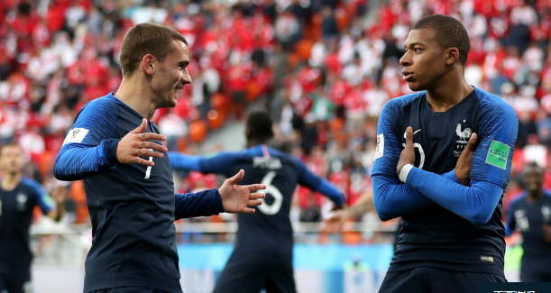 半岛体育app下载-包含比利时锋线已备！明星射手表现让人眼前一亮的词条