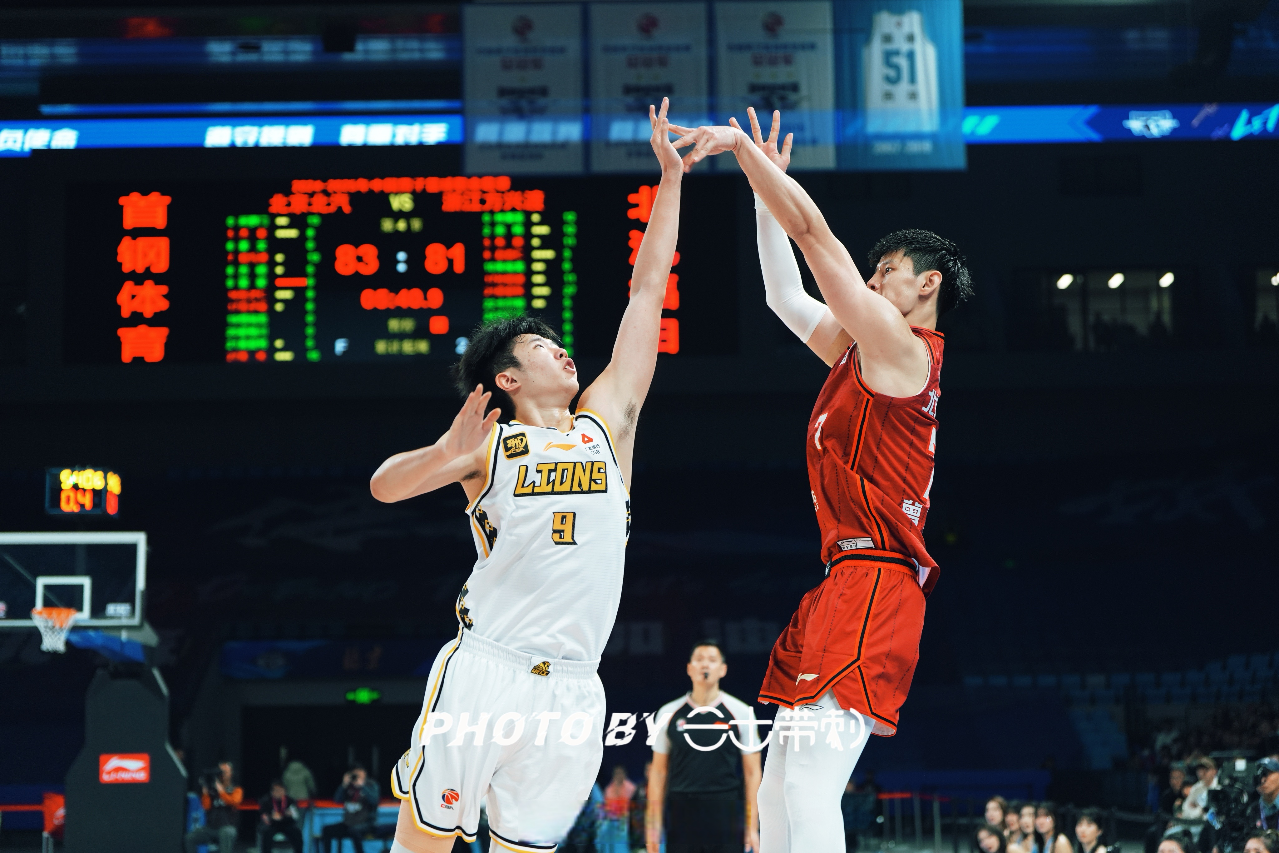 半岛体育官网安全-贵州男篮主场不敌广东，遗憾失利